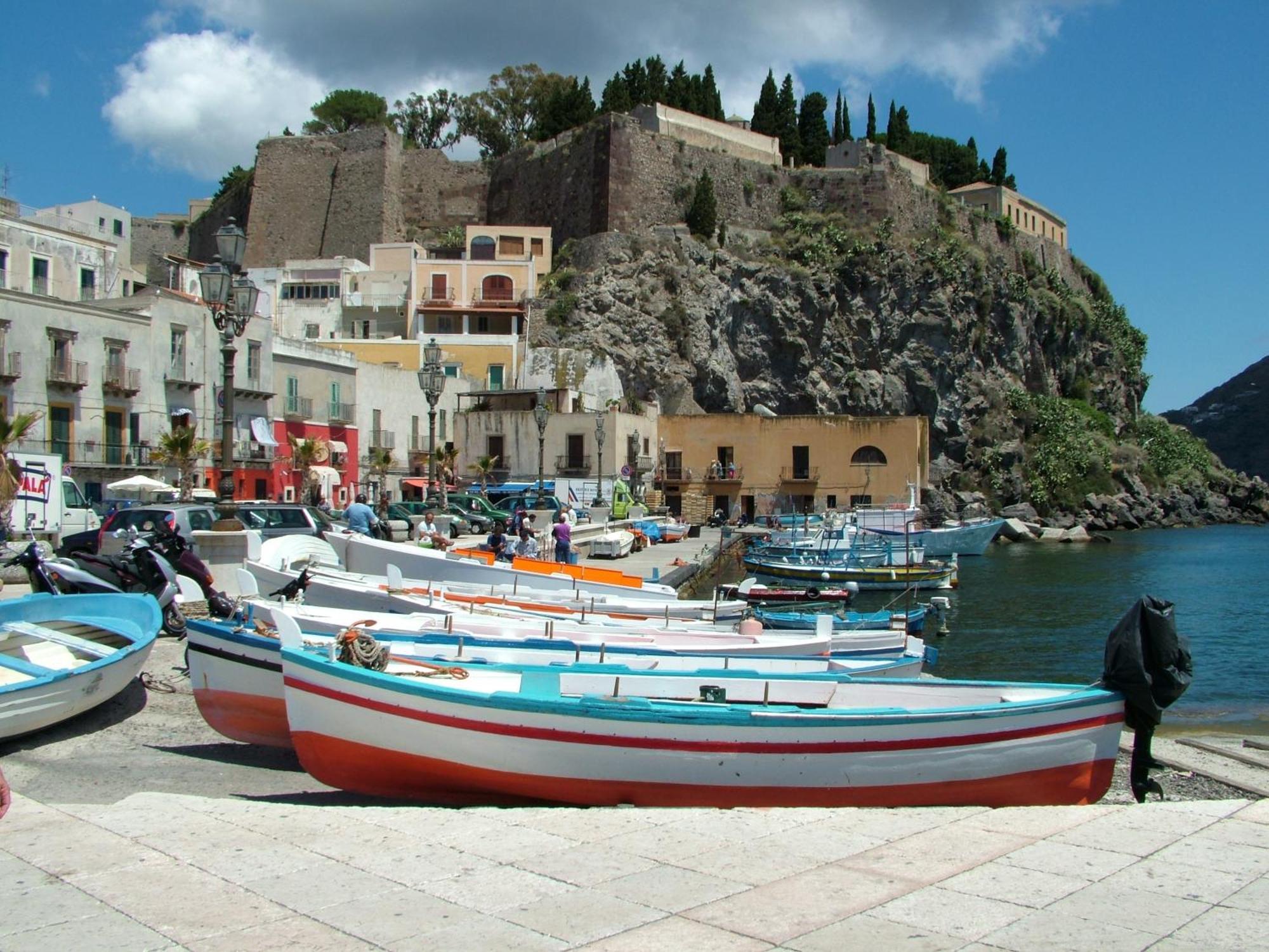 Appartamento Domus Apollo Città di Lipari Esterno foto